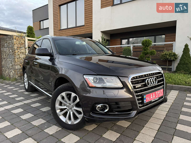 Позашляховик / Кросовер Audi Q5 2016 в Стрию