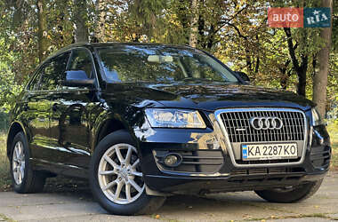 Внедорожник / Кроссовер Audi Q5 2012 в 