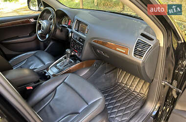 Внедорожник / Кроссовер Audi Q5 2012 в 