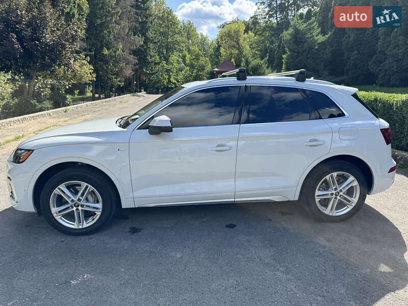 Внедорожник / Кроссовер Audi Q5 2020 в Тернополе