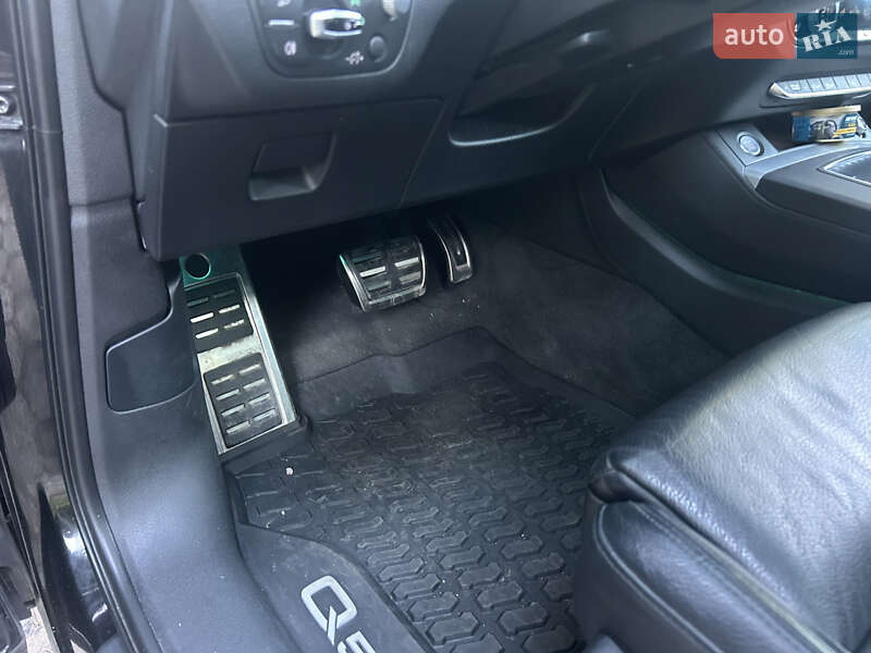 Внедорожник / Кроссовер Audi Q5 2017 в Ровно