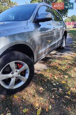 Позашляховик / Кросовер Audi Q5 2011 в 