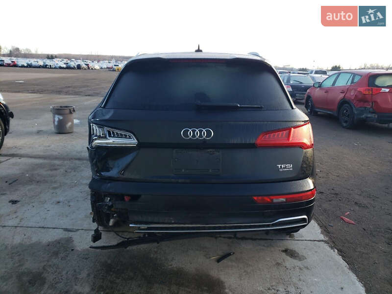 Внедорожник / Кроссовер Audi Q5 2017 в Ровно