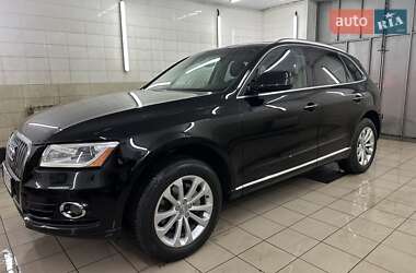 Внедорожник / Кроссовер Audi Q5 2016 в 