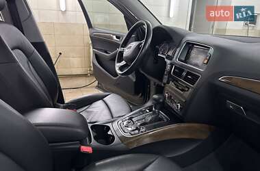 Внедорожник / Кроссовер Audi Q5 2016 в 