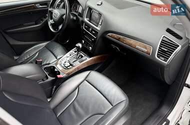 Позашляховик / Кросовер Audi Q5 2017 в 
