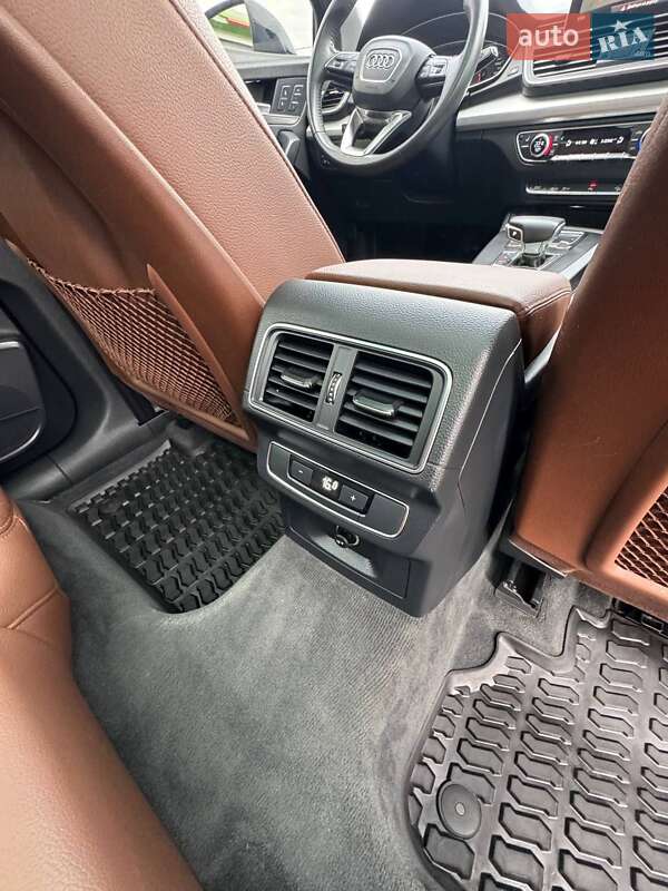 Внедорожник / Кроссовер Audi Q5 2018 в Белой Церкви