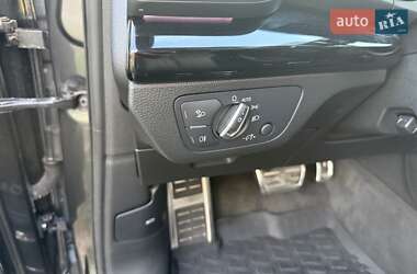 Позашляховик / Кросовер Audi Q5 2021 в 