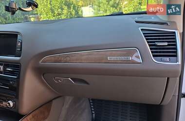 Внедорожник / Кроссовер Audi Q5 2015 в 