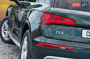 Позашляховик / Кросовер Audi Q5 2017 в 