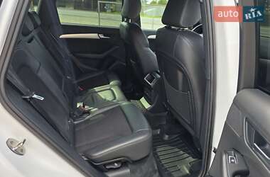 Внедорожник / Кроссовер Audi Q5 2012 в 