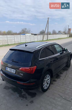 Позашляховик / Кросовер Audi Q5 2012 в 