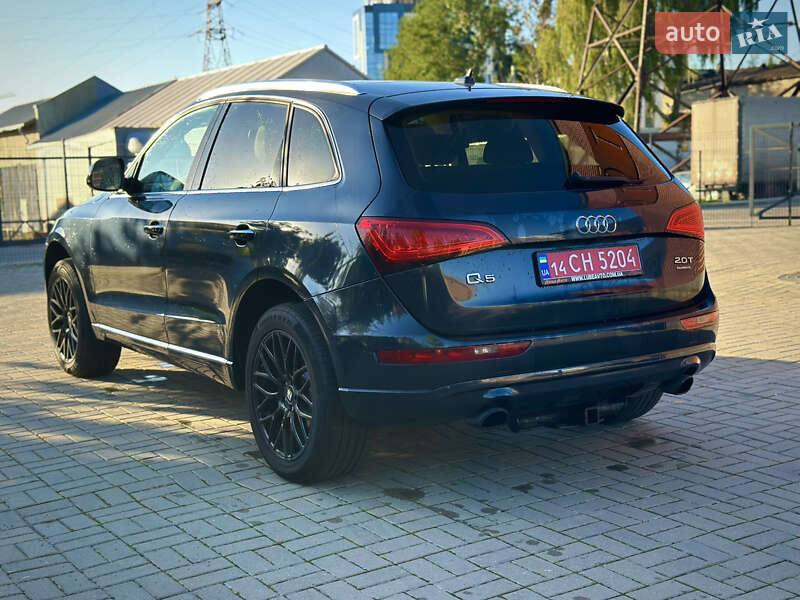 Позашляховик / Кросовер Audi Q5 2016 в Львові