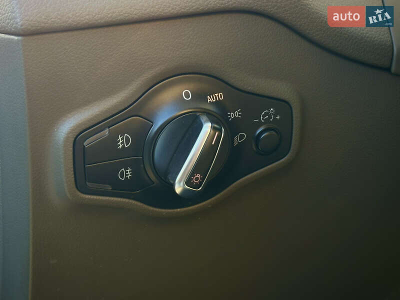 Позашляховик / Кросовер Audi Q5 2016 в Львові