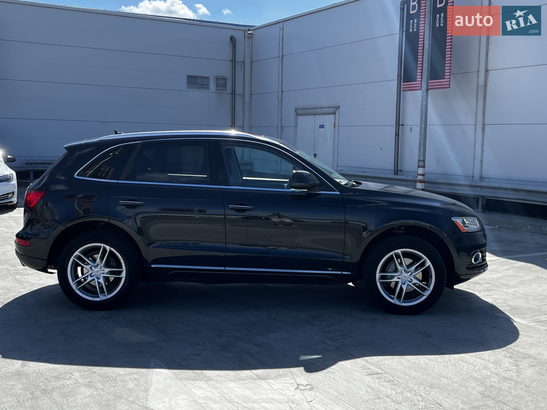 Audi Q5 2015 VIN WA1L2AFP1GA022542 фото оголошення 5 з 37