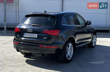Внедорожник / Кроссовер Audi Q5 2015 в 