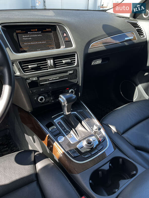 Позашляховик / Кросовер Audi Q5 2015 в Києві