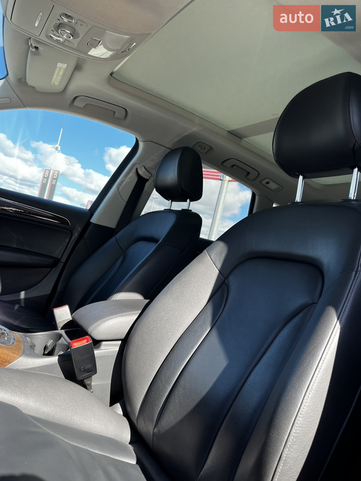 Audi Q5 2015 VIN WA1L2AFP1GA022542 фото оголошення 17 з 37