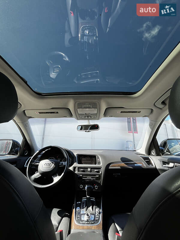 Позашляховик / Кросовер Audi Q5 2015 в Києві