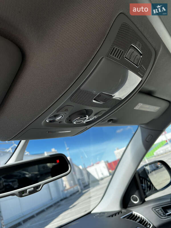 Позашляховик / Кросовер Audi Q5 2015 в Києві