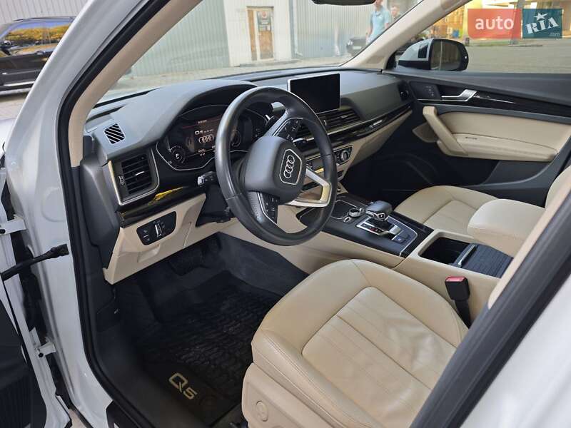 Внедорожник / Кроссовер Audi Q5 2020 в Николаеве фото 34 Внедорожник / Кроссовер Audi Q5 2020 в Николаеве
