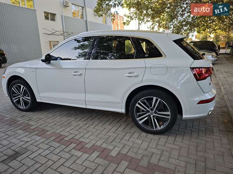 Внедорожник / Кроссовер Audi Q5 2020 в Николаеве фото 10 Внедорожник / Кроссовер Audi Q5 2020 в Николаеве
