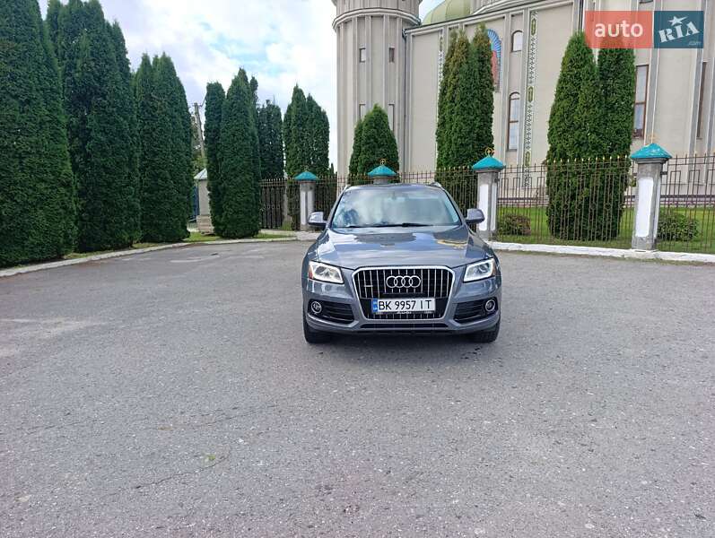 Внедорожник / Кроссовер Audi Q5 2014 в Дубно