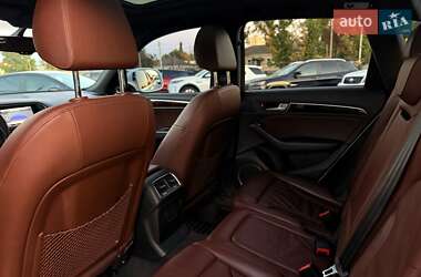 Внедорожник / Кроссовер Audi Q5 2015 в 