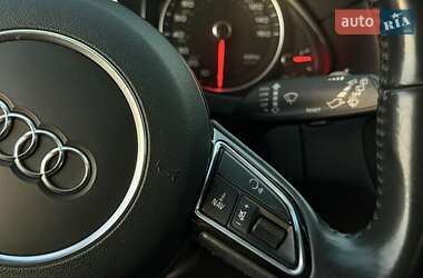 Внедорожник / Кроссовер Audi Q5 2015 в 