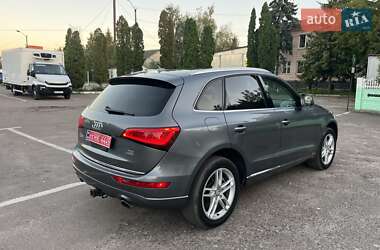 Внедорожник / Кроссовер Audi Q5 2015 в 