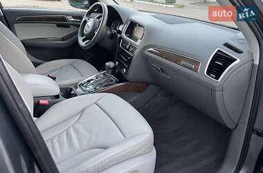 Внедорожник / Кроссовер Audi Q5 2015 в 
