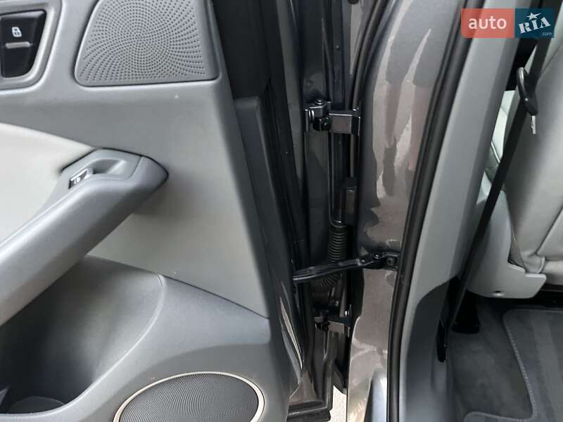 Позашляховик / Кросовер Audi Q5 2015 в Дубні
