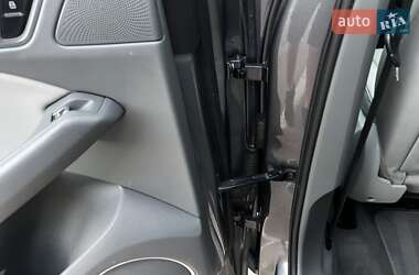 Внедорожник / Кроссовер Audi Q5 2015 в 