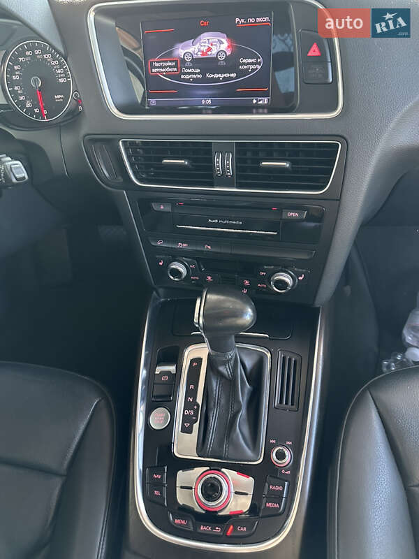 Позашляховик / Кросовер Audi Q5 2014 в Бобровиці