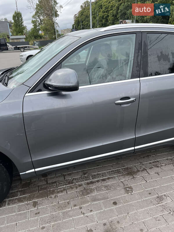 Внедорожник / Кроссовер Audi Q5 2015 в Тернополе фото 16 Внедорожник / Кроссовер Audi Q5 2015 в Тернополе