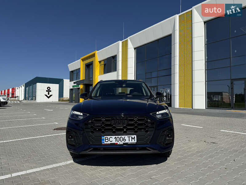 Внедорожник / Кроссовер Audi Q5 2022 в Львове