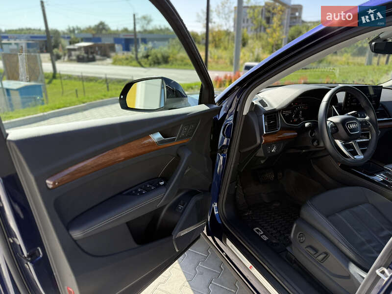 Внедорожник / Кроссовер Audi Q5 2022 в Львове