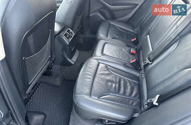 Внедорожник / Кроссовер Audi Q5 2011 в 