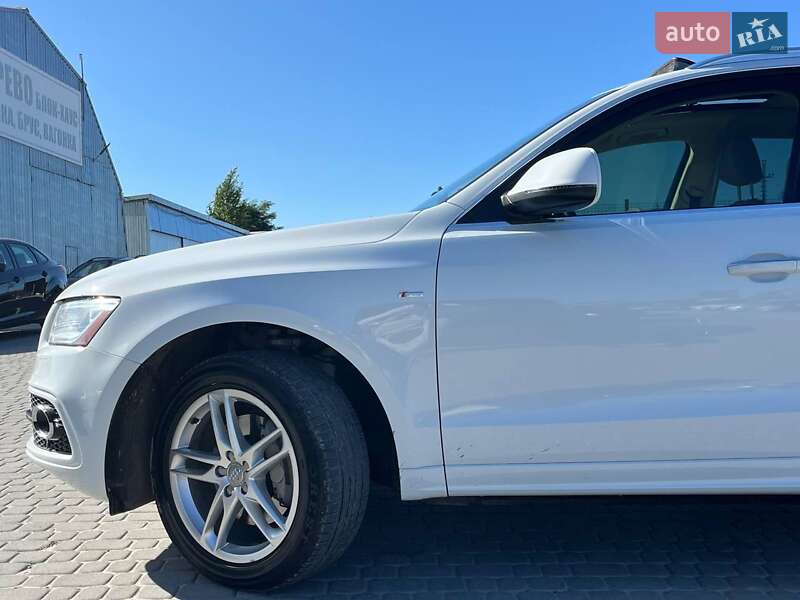 Позашляховик / Кросовер Audi Q5 2014 в Львові