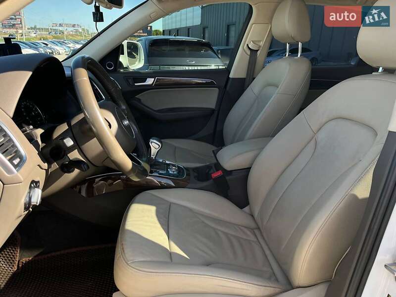 Позашляховик / Кросовер Audi Q5 2014 в Львові