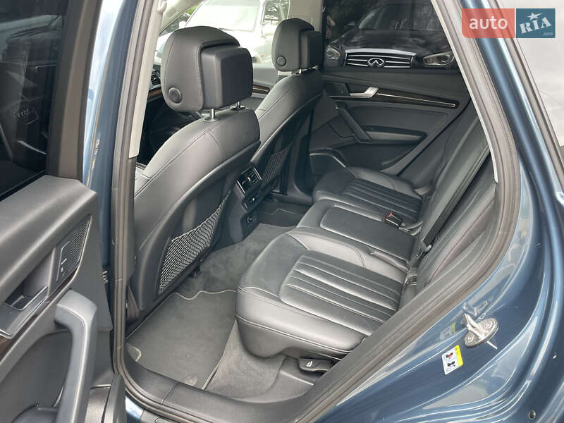Позашляховик / Кросовер Audi Q5 2018 в Львові фото 6 Позашляховик / Кросовер Audi Q5 2018 в Львові