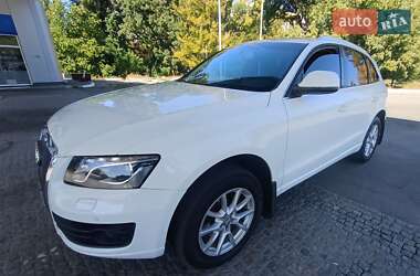 Внедорожник / Кроссовер Audi Q5 2011 в Днепре