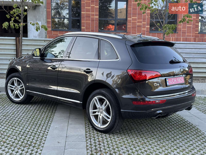 Позашляховик / Кросовер Audi Q5 2016 в Самборі