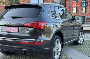 Внедорожник / Кроссовер Audi Q5 2016 в 