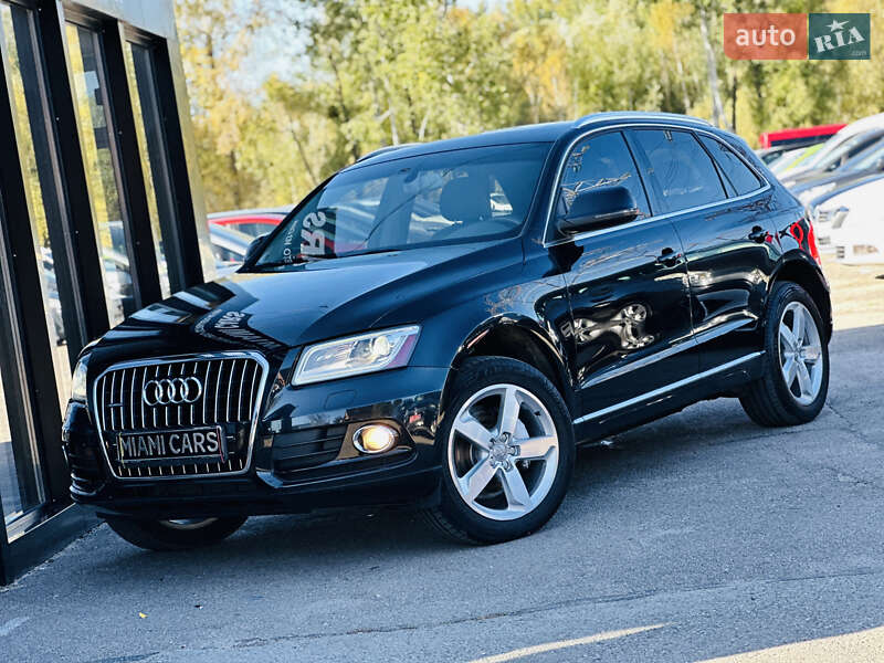 Позашляховик / Кросовер Audi Q5 2013 в 