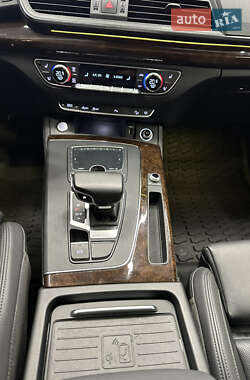 Внедорожник / Кроссовер Audi Q5 2019 в 