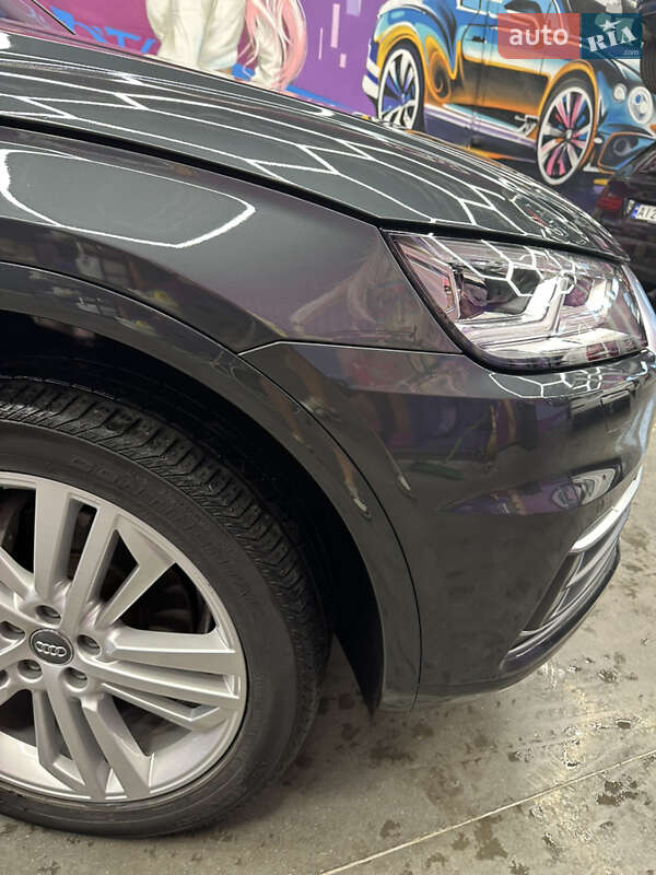 Внедорожник / Кроссовер Audi Q5 2019 в Киеве