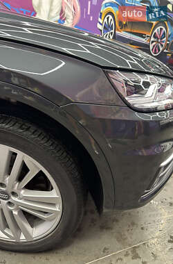 Внедорожник / Кроссовер Audi Q5 2019 в 