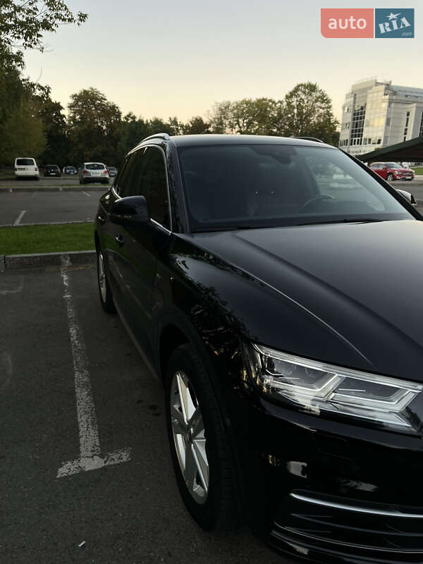 Внедорожник / Кроссовер Audi Q5 2017 в Львове фото 5 Внедорожник / Кроссовер Audi Q5 2017 в Львове