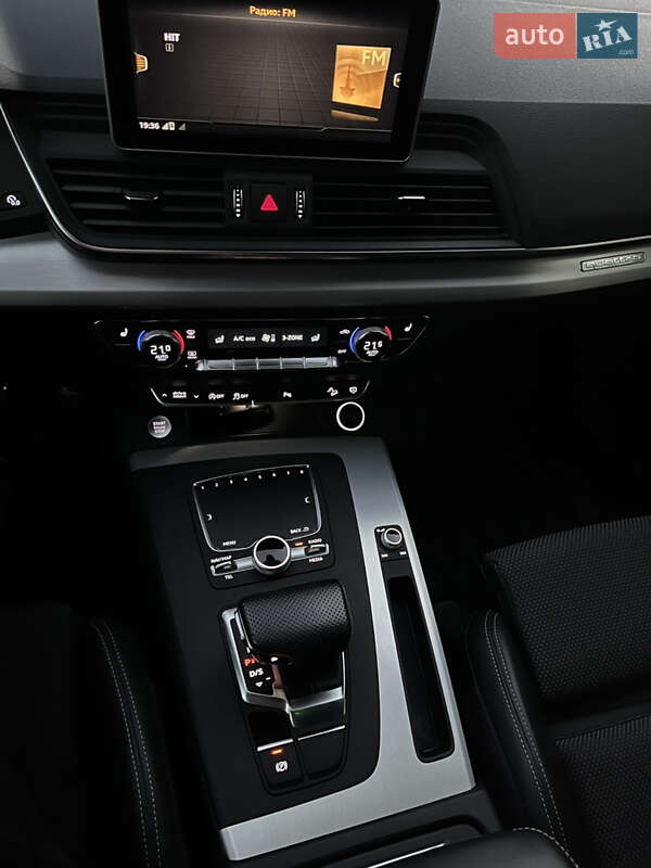 Внедорожник / Кроссовер Audi Q5 2017 в Львове фото 8 Внедорожник / Кроссовер Audi Q5 2017 в Львове